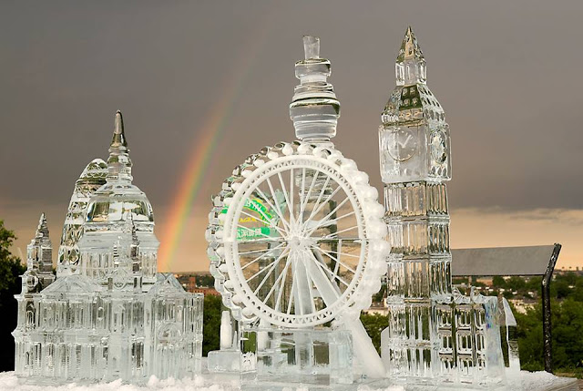Creative Ice Sculptures (3)